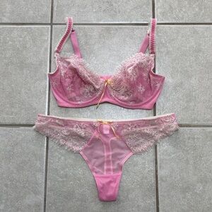 Pink VS Lingerie Set